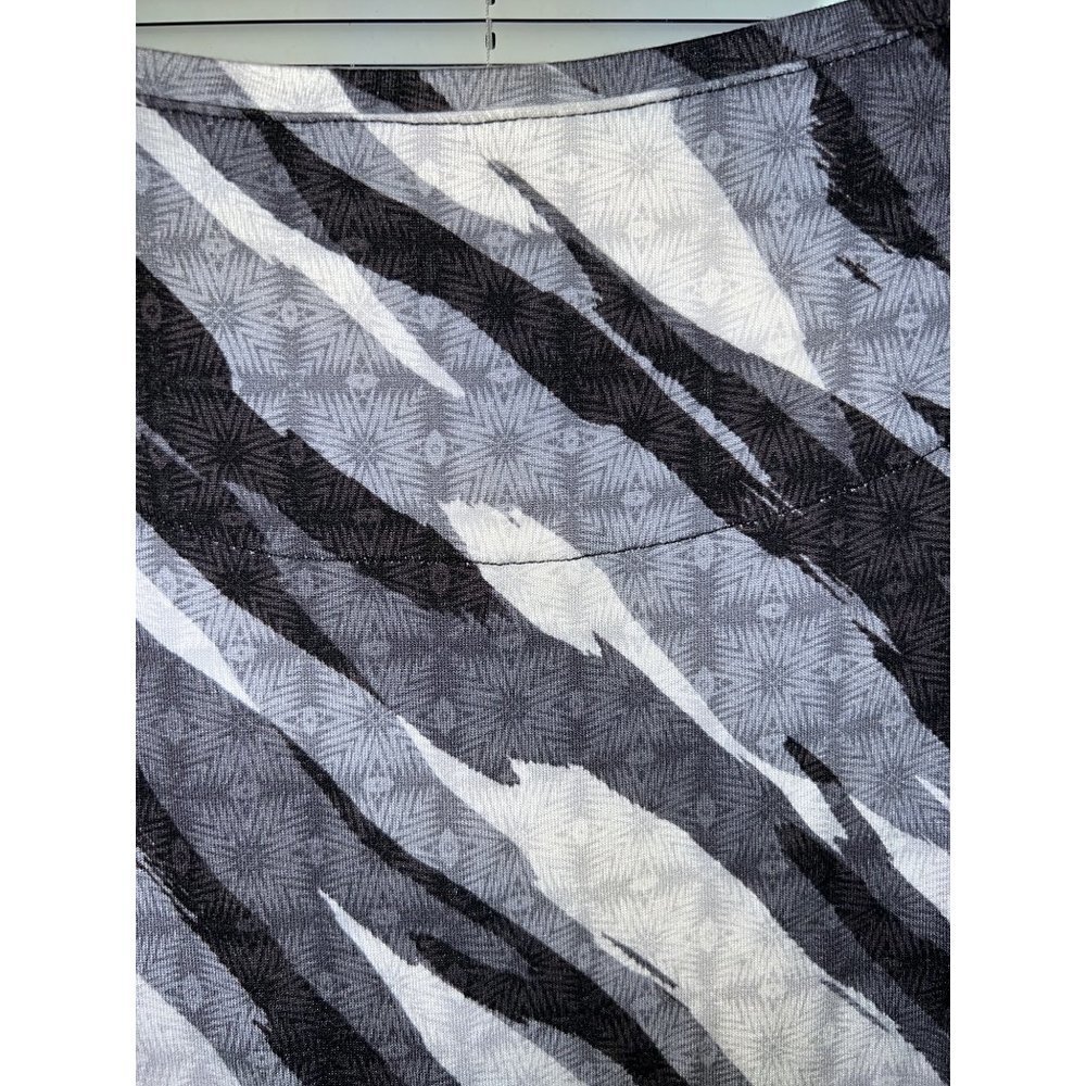 Ruby Rd. Side Ruch Women's Abstract Blouse — Large - Picture 5 of 6